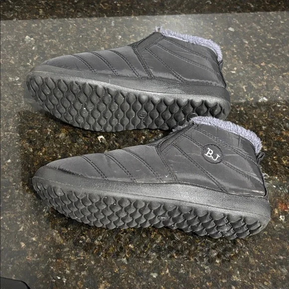 BJ Womens Fashionbanana Black Quilted Ankle Bootie 41/ 10.5 Waterproof Slip-On - Picture 9 of 12